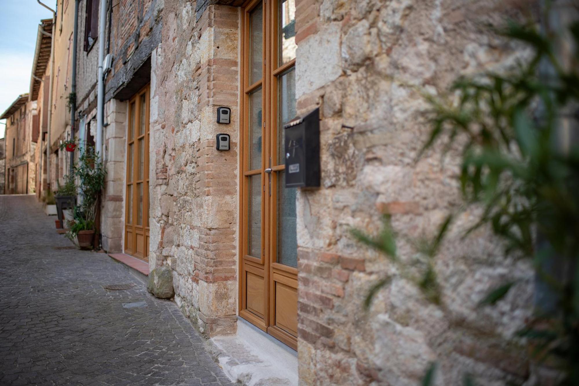 Les Portes De Castelnau Bagian luar foto